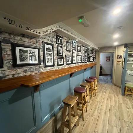 Corner House * Castlecomer